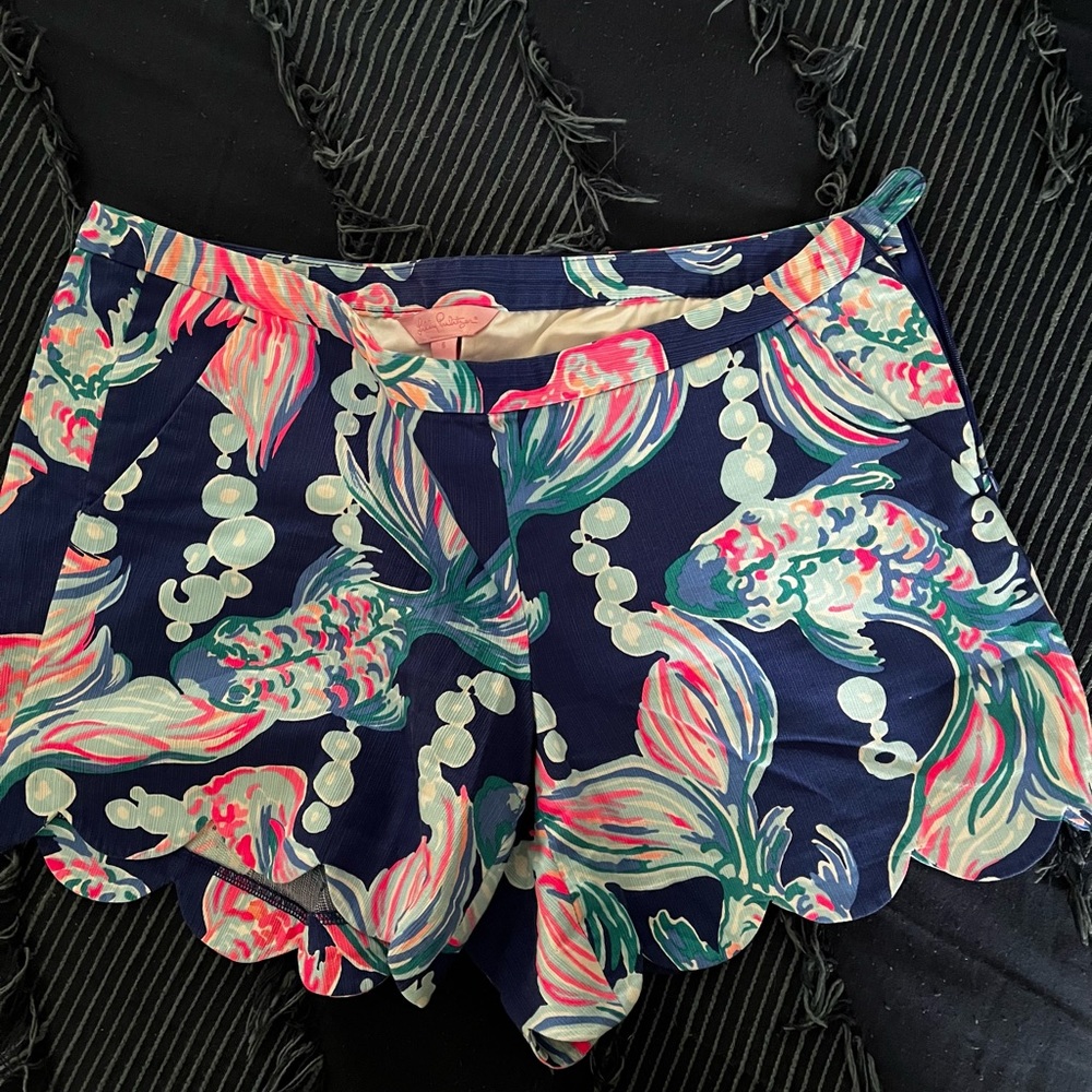 Lilly Pulitzer buttercup shorts